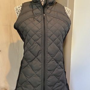 LuLulemon Puffer Vest in Dark Charcoal Grey 10 / 8 - NWOT